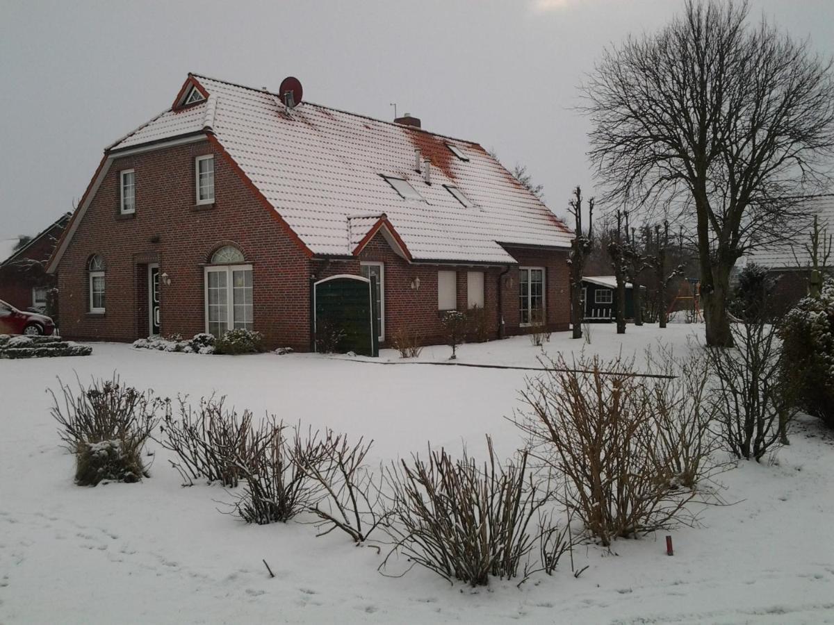 Huus Westerdiek Nessmersiel Exterior photo