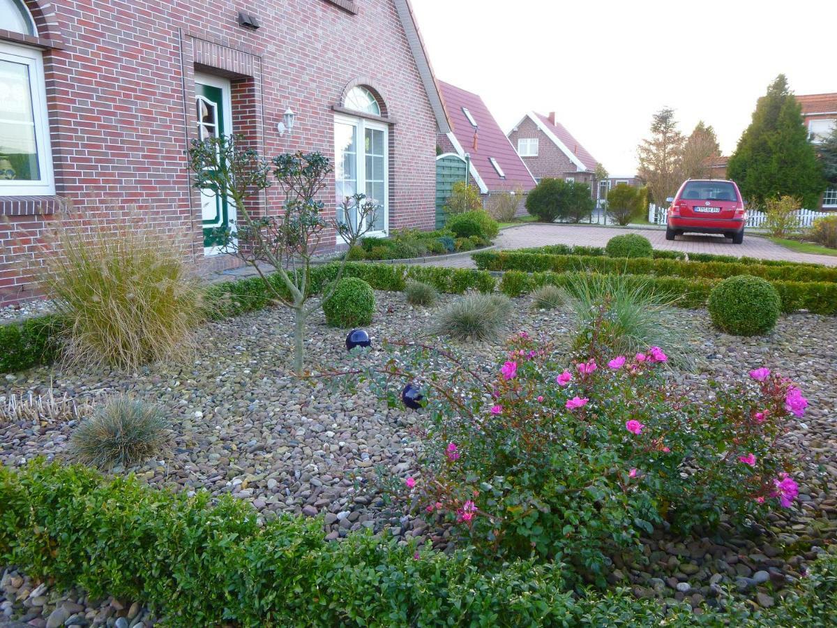 Huus Westerdiek Nessmersiel Exterior photo
